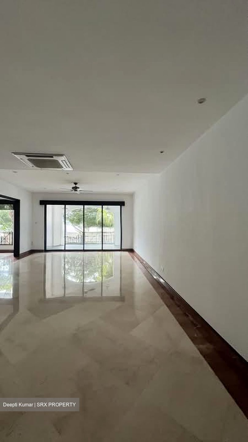 Pebble Bay (D15), Condominium #592663961